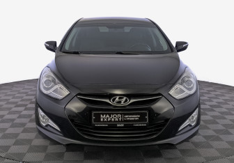 Подержанный автомобиль Hyundai i40 Sedan 2014 года (2 фото)