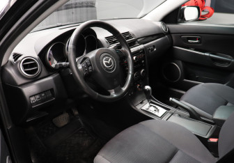 Подержанный автомобиль Mazda 3 Sedan 2008 года (7 фото)