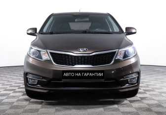 Подержанный автомобиль Kia Rio Hatchback 2017 года (2 фото)