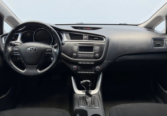 Подержанный автомобиль Kia Ceed Wagon 2018 года (9 фото)
