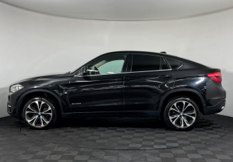 Подержанный автомобиль BMW X6 2016 года (5 фото)