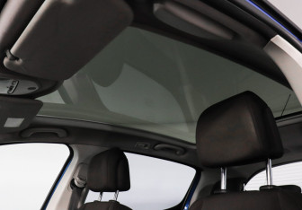 Подержанный автомобиль Peugeot 308 Wagon 2008 года (9 фото)