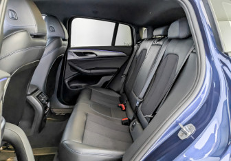 Подержанный автомобиль BMW X4 2020 года (12 фото)