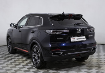 Подержанный автомобиль Changan CS55PLUS 2023 года (7 фото)