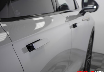 Подержанный автомобиль Exeed RX 2023 года (27 фото)