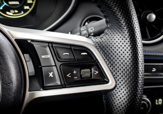 Подержанный автомобиль Evolute i-JOY 2023 года (29 фото)