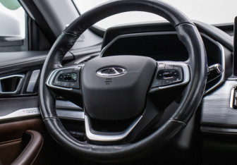 Подержанный автомобиль Chery Tiggo 8 Pro 2021 года (15 фото)