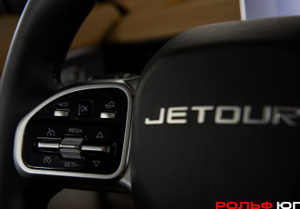 Подержанный автомобиль Jetour X70 2023 года (24 фото)