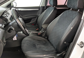 Подержанный автомобиль Skoda Octavia Liftback 2016 года (20 фото)