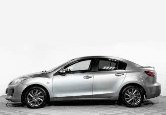 Подержанный автомобиль Mazda 3 Sedan 2012 года (3 фото)