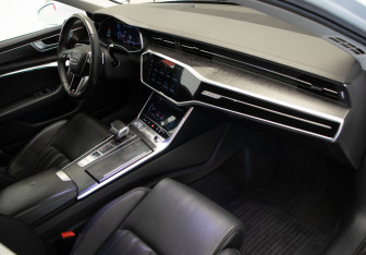 Подержанный автомобиль Audi A6 Sedan 2018 года (28 фото)