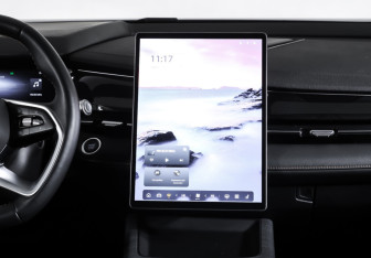 Подержанный автомобиль Geely Preface 2024 года (14 фото)