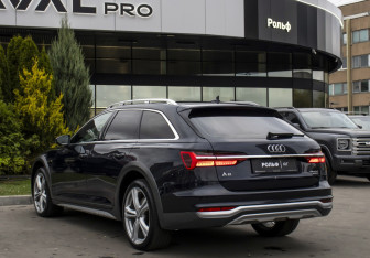 Подержанный автомобиль Audi A6 allroad 2019 года (7 фото)