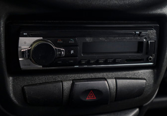 Подержанный автомобиль LADA (ВАЗ) Kalina Hatchback 2011 года (14 фото)