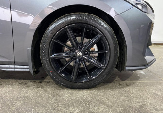 Подержанный автомобиль Changan UNI-V 2023 года (22 фото)