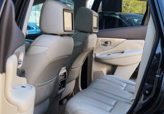 Подержанный автомобиль Nissan Murano Suv 2017 года (8 фото)