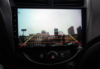 Подержанный автомобиль Hyundai Solaris Sedan 2015 года (13 фото)