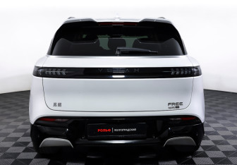 Подержанный автомобиль Voyah Free 2023 года (6 фото)