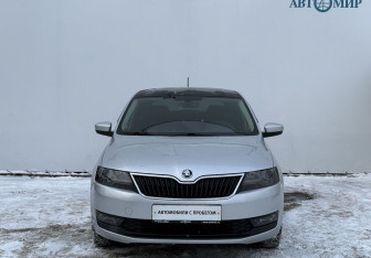 Подержанный автомобиль Skoda Rapid Liftback 2017 года (2 фото)