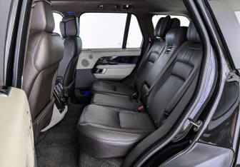 Подержанный автомобиль Land Rover Range Rover 2021 года (18 фото)