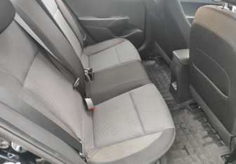 Подержанный автомобиль Hyundai Solaris Sedan 2021 года (11 фото)