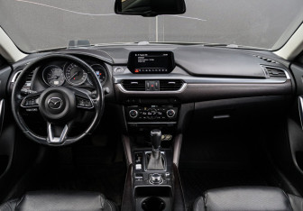 Подержанный автомобиль Mazda 6 Sedan 2017 года (9 фото)