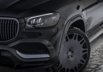 Новый Mercedes-Benz Maybach GLS 2022 (2 фото)