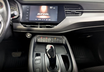 Подержанный автомобиль Haval F7x 2021 года (15 фото)