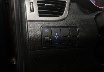 Подержанный автомобиль Hyundai i30 Hatchback 2012 года (18 фото)