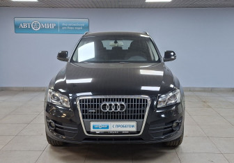 Подержанный автомобиль Audi Q5 2008 года (2 фото)