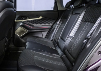 Подержанный автомобиль Exeed TXL 2022 года (15 фото)