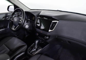 Подержанный автомобиль Hyundai Creta 2019 года (5 фото)