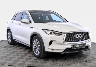 Подержанный автомобиль Infiniti QX50 2021 года (3 фото)