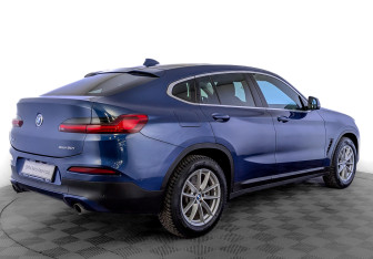 Подержанный автомобиль BMW X4 2019 года (5 фото)