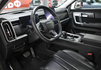 Подержанный автомобиль Jaecoo J7 2023 года (16 фото)