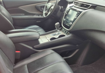 Подержанный автомобиль Nissan Murano Suv 2018 года (9 фото)
