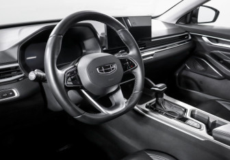 Подержанный автомобиль Geely Emgrand 2024 года (14 фото)