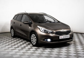 Подержанный автомобиль Kia Ceed Wagon 2014 года (3 фото)