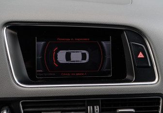 Подержанный автомобиль Audi Q5 2014 года (20 фото)