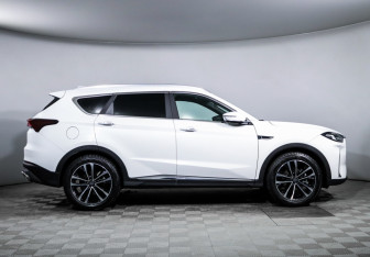 Подержанный автомобиль Jetour X70 Plus 2023 года (4 фото)