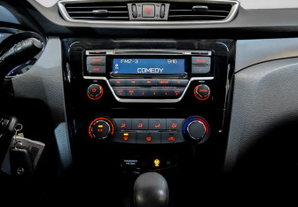 Подержанный автомобиль Nissan Qashqai 2016 года (15 фото)