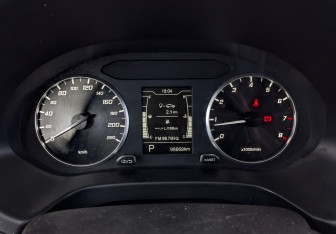 Подержанный автомобиль Chery Tiggo 4 2022 года (15 фото)