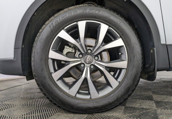 Подержанный автомобиль Chery Tiggo 7 Pro 2023 года (8 фото)