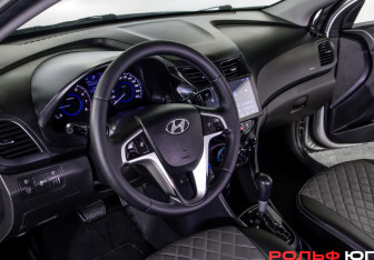 Подержанный автомобиль Hyundai Solaris Sedan 2011 года (10 фото)