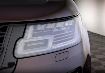 Подержанный автомобиль Land Rover Range Rover 2018 года (17 фото)