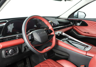 Подержанный автомобиль Exeed RX 2023 года (13 фото)