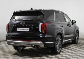 Подержанный автомобиль Hyundai Palisade 2023 года (5 фото)