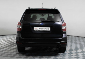 Подержанный автомобиль Subaru Forester Suv 2013 года (6 фото)