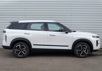 Новый Jaecoo J7 2025 (4 фото)