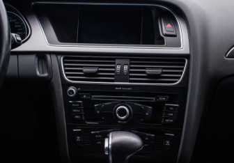 Подержанный автомобиль Audi A4 allroad 2013 года (13 фото)
